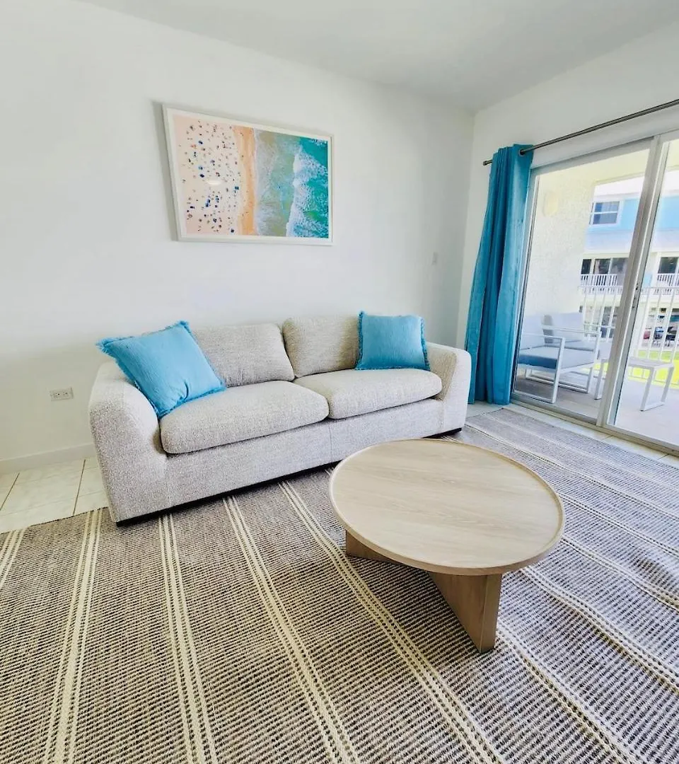 7Mile Beachfront Apartment George Town 0*,